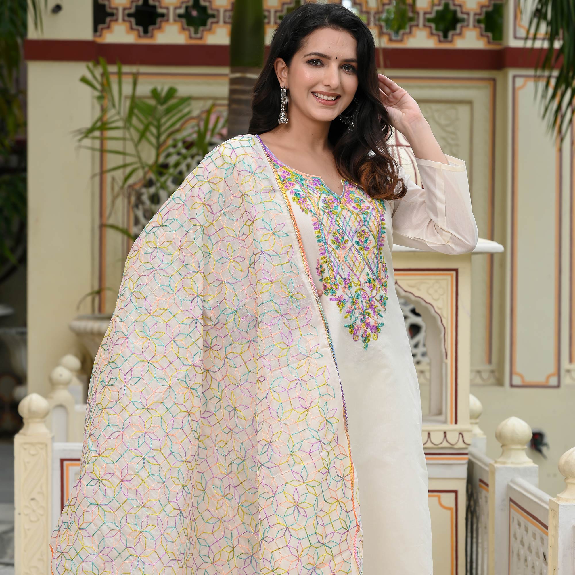 White Floral Embroidered Chanderi Salwar Suit