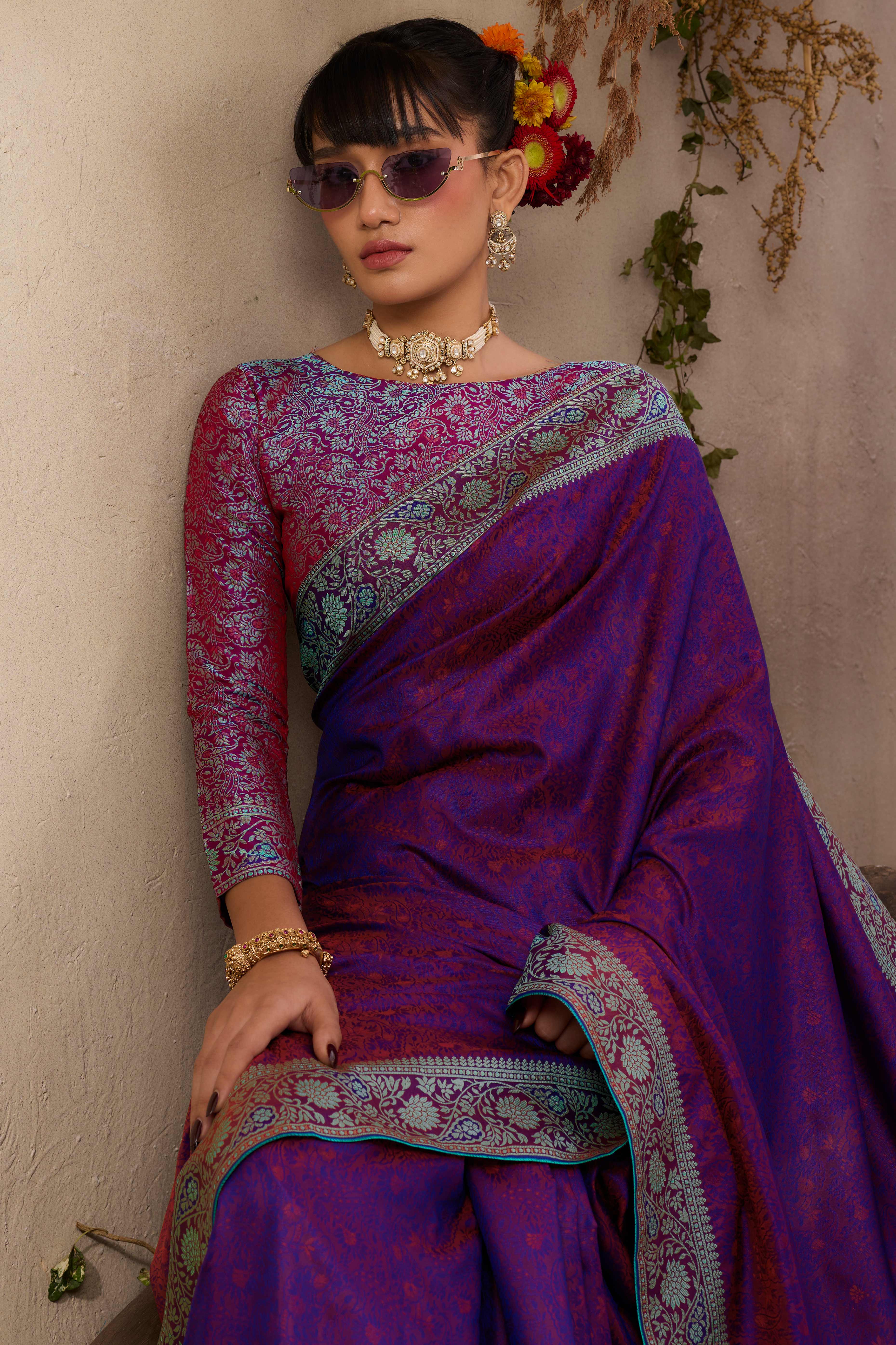 Purple Pure Silk Kanjivaram Handloom Saree Enhanced with Zari Woven Patterns