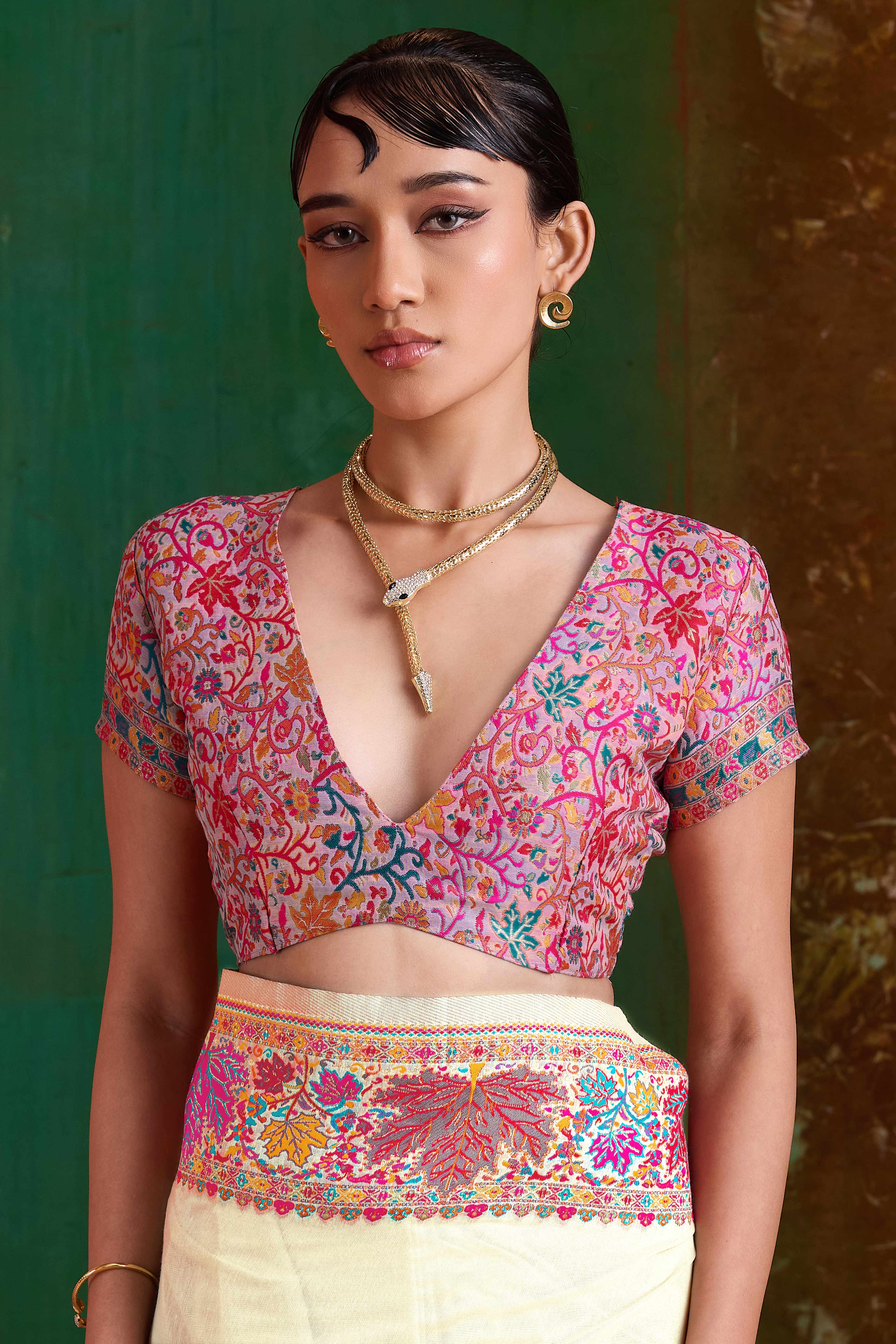 Luxurious Offwhite Leaf Motif Pashmina Weaving Modal Cotton Blend Saree With Refined Appeal