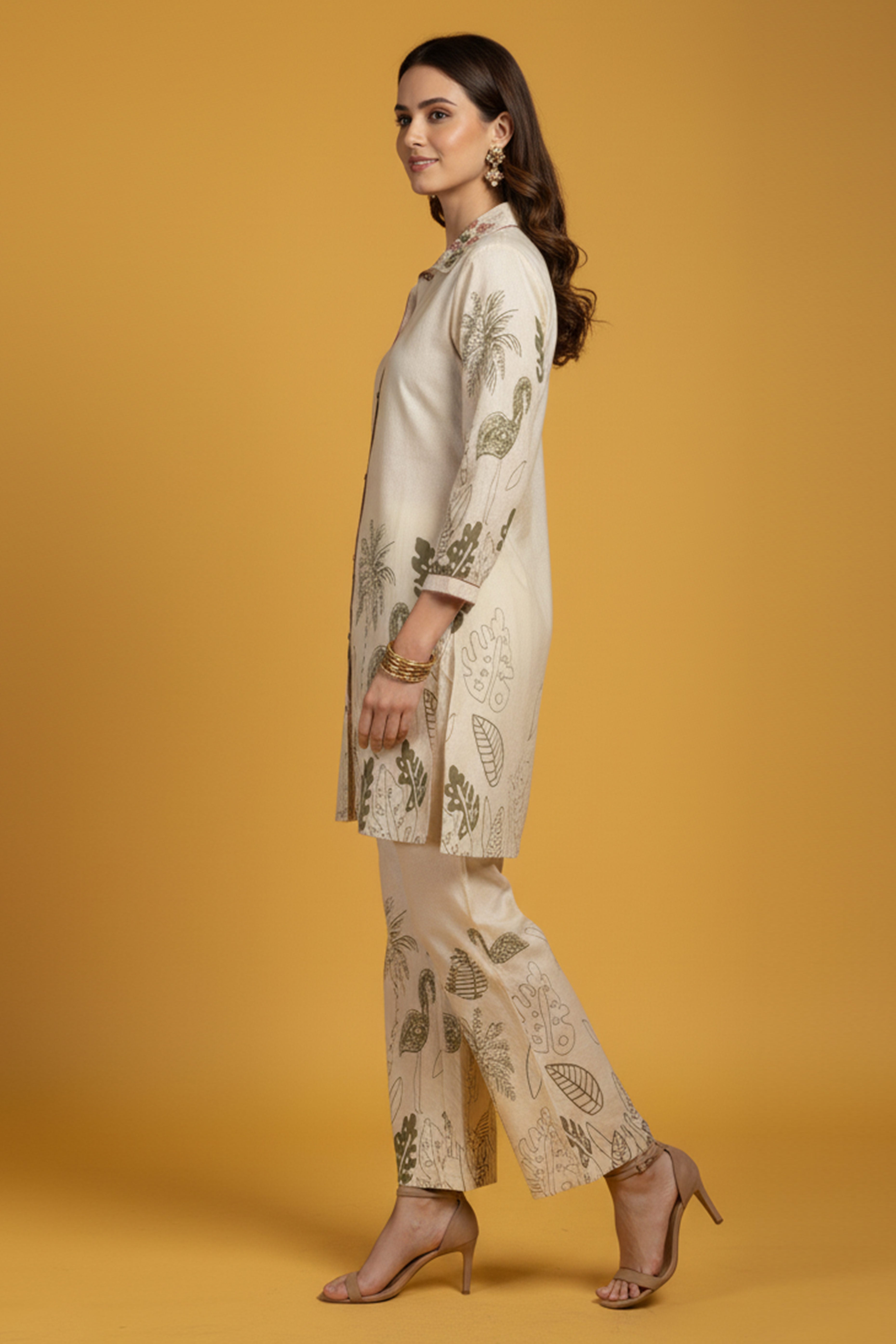 Off White Pure Cotton Flex Top Bottom Set with Floral Designs