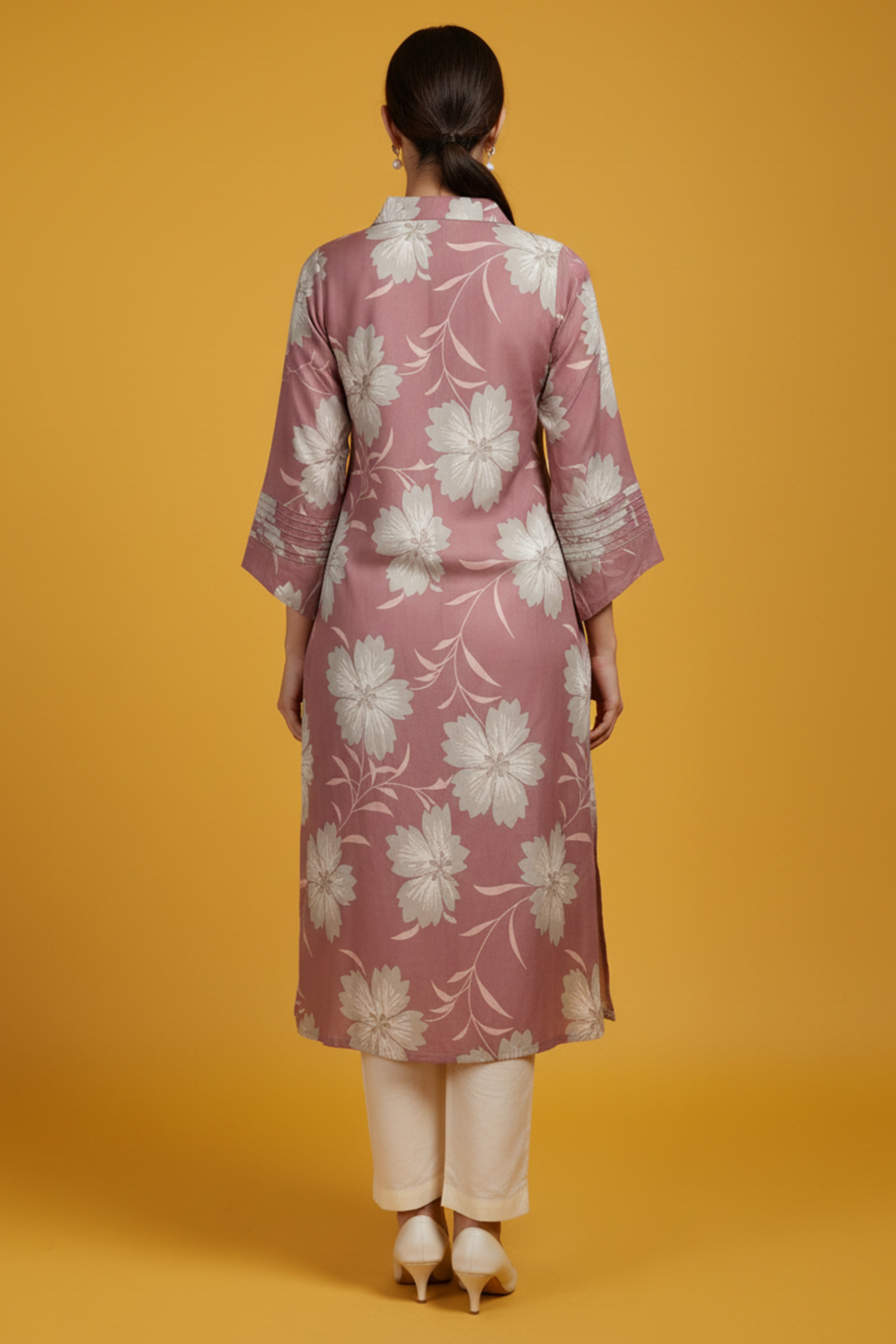 Light Mauve Floral Printed A-Line Kurti in Viscose Blend Slub Fabric