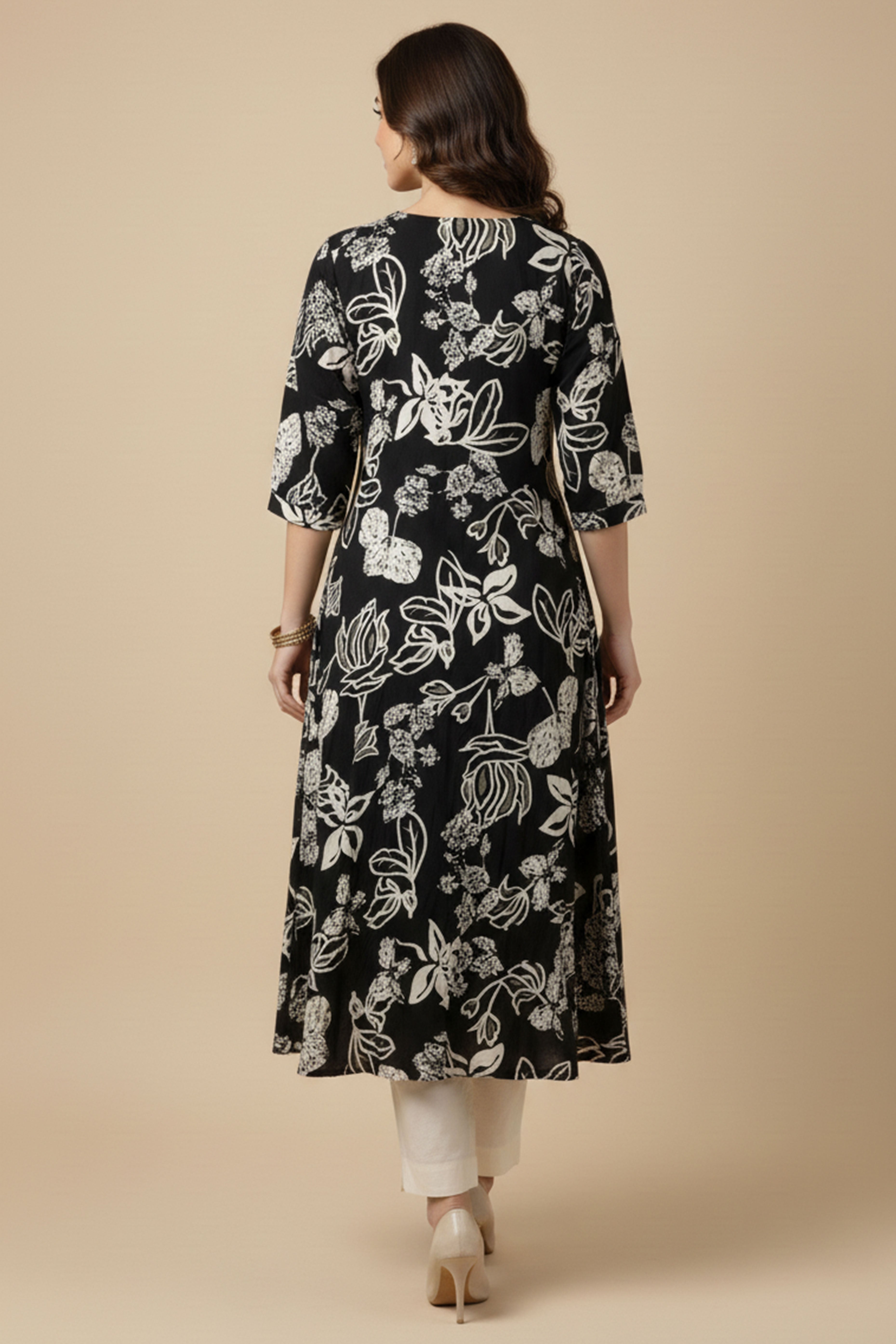 Black Rayon Kurti Featuring Elegant Floral Motifs for Everyday Styling