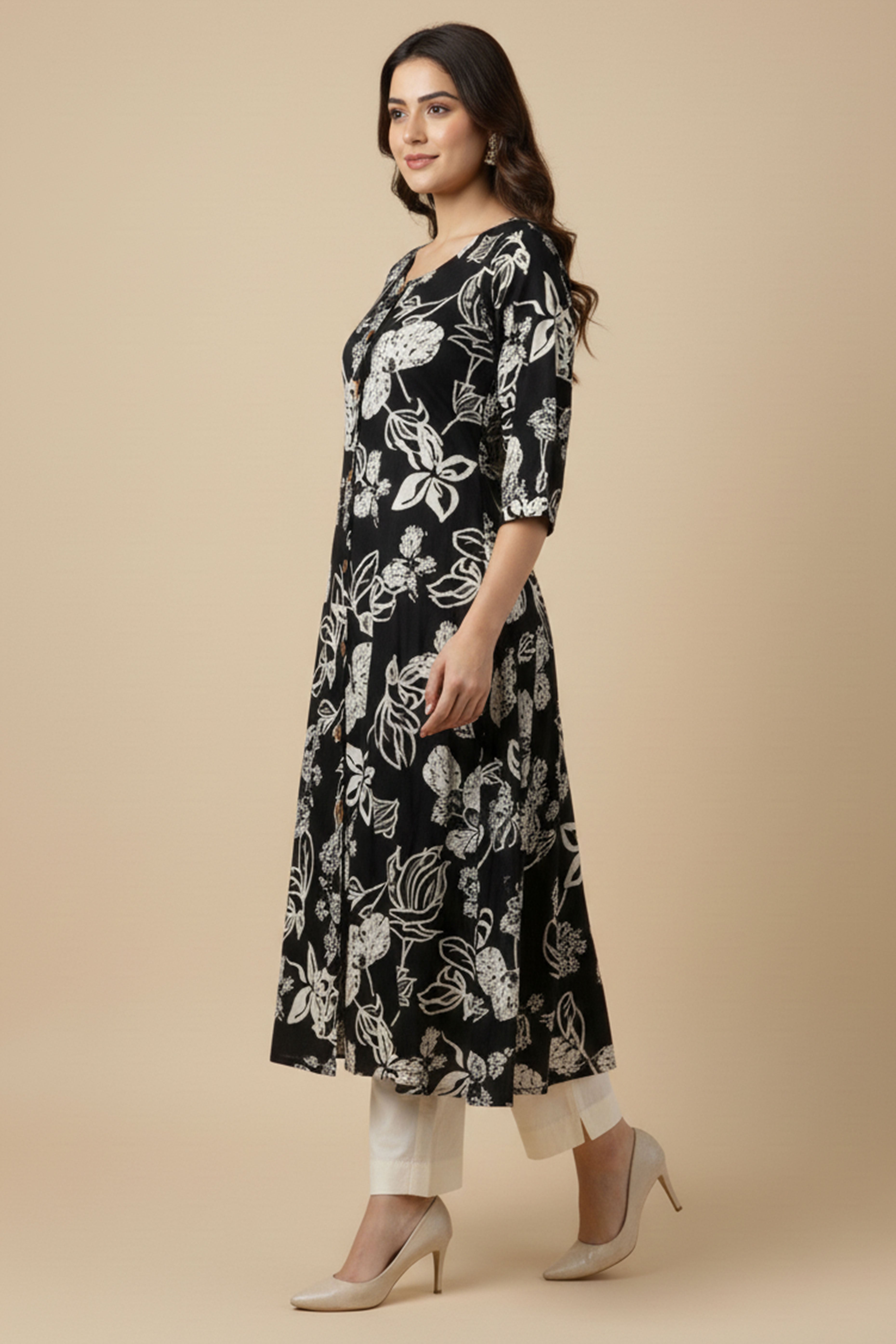 Black Rayon Kurti Featuring Elegant Floral Motifs for Everyday Styling