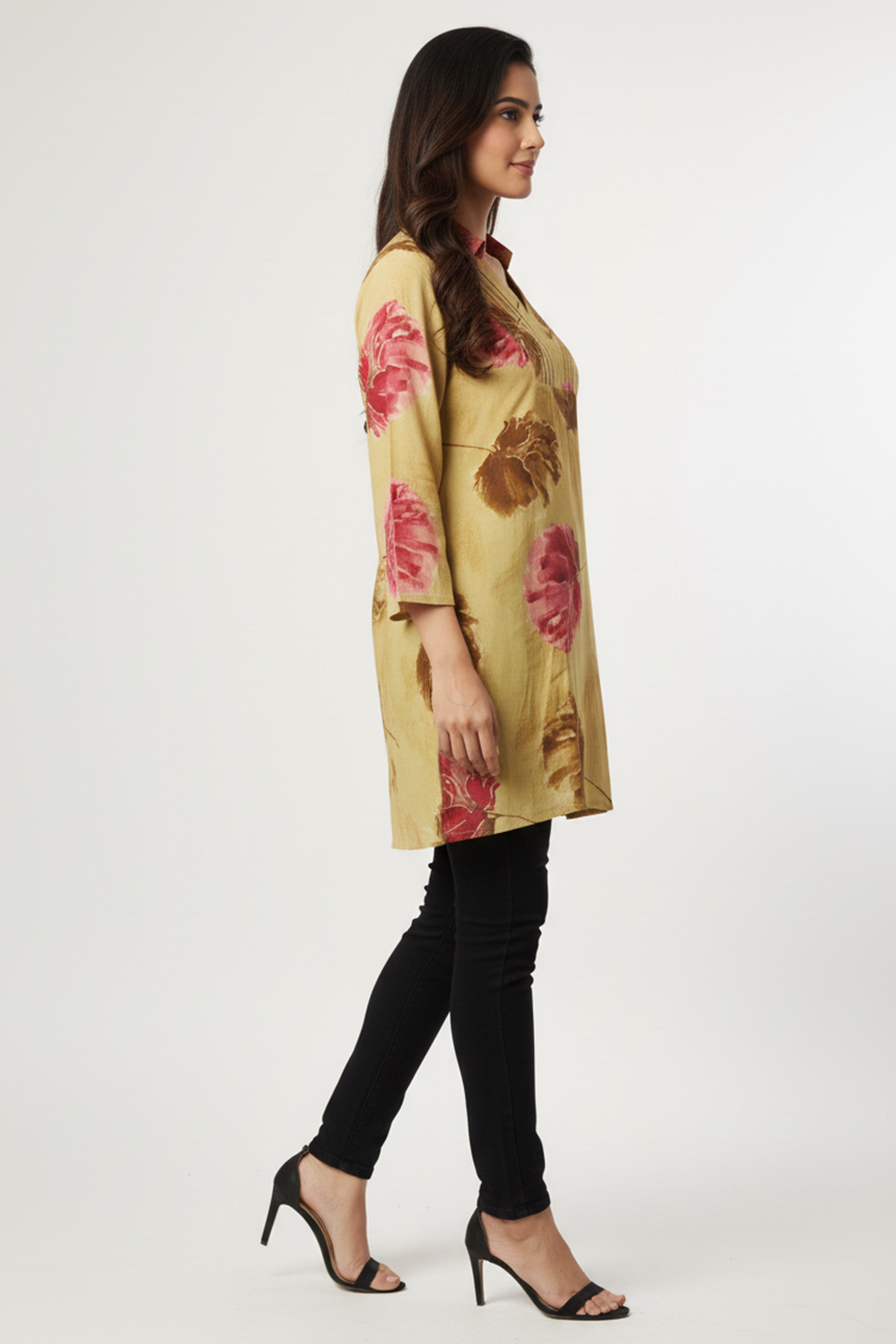 Minimalist Butter Yellow A-Line Top in Pure Cotton Featuring Elegant Floral Prints