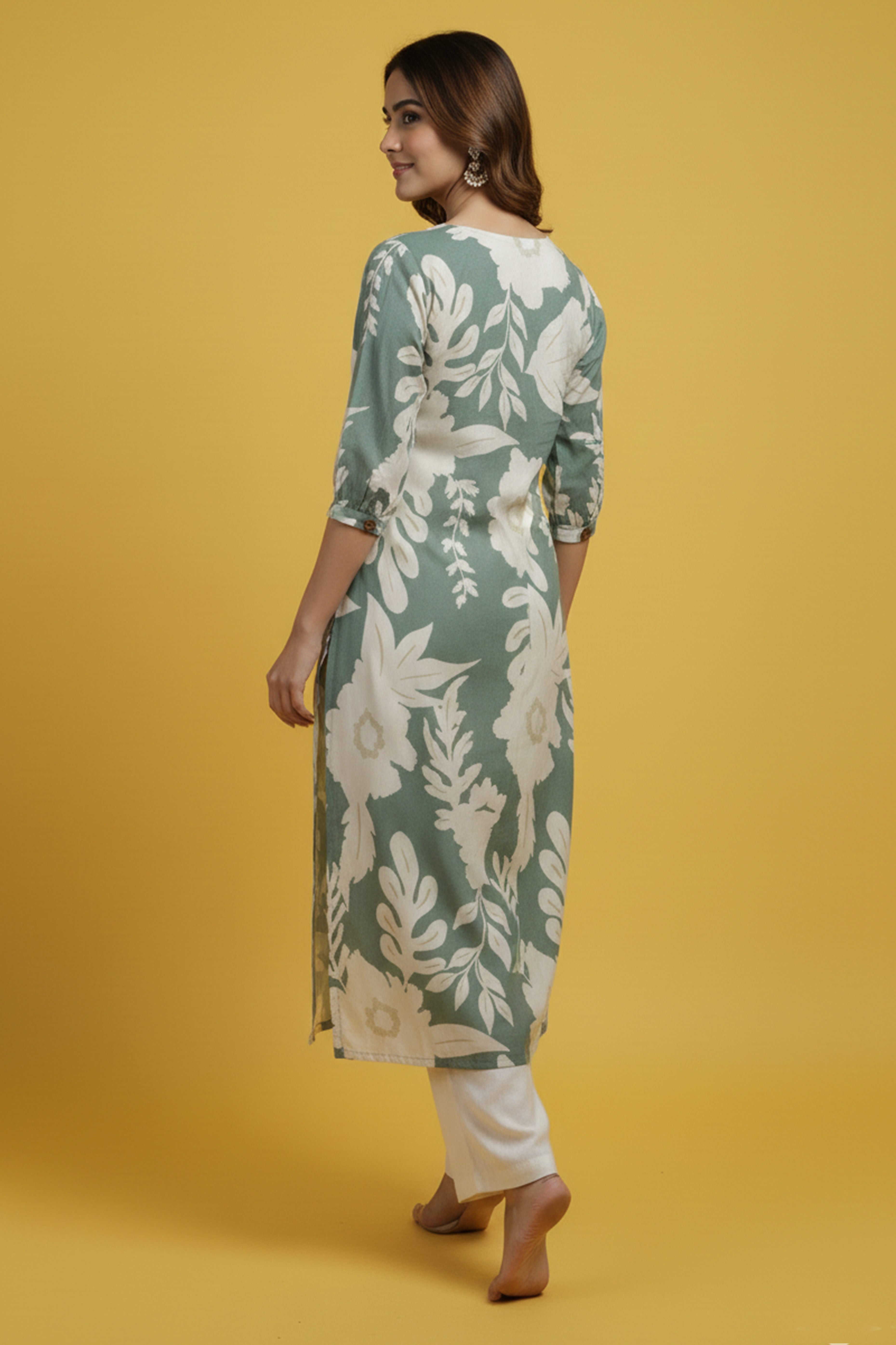 Green Comfortable & Trendy A-Line Kurti in Pure Cotton Fabric with Floral Design