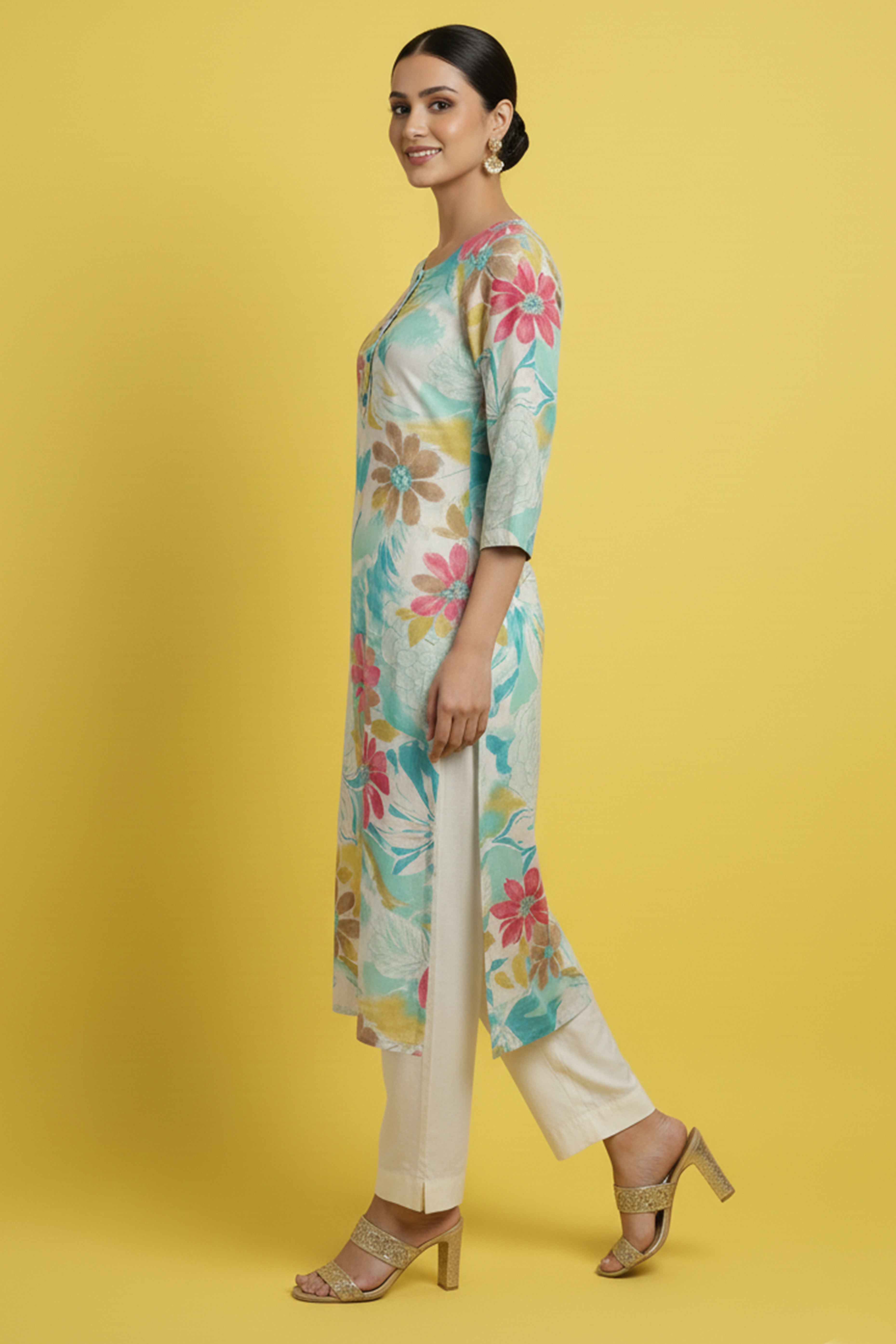 Sky Blue Lightweight Rayon Straight Kurti Highlighted with Multicolor Floral Printing