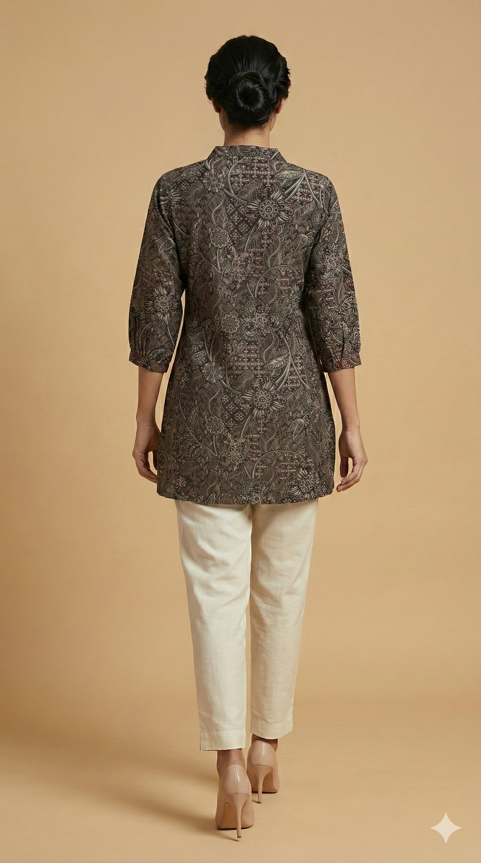 Black Floral Printed Rayon Short Straight Top for Casual Wear