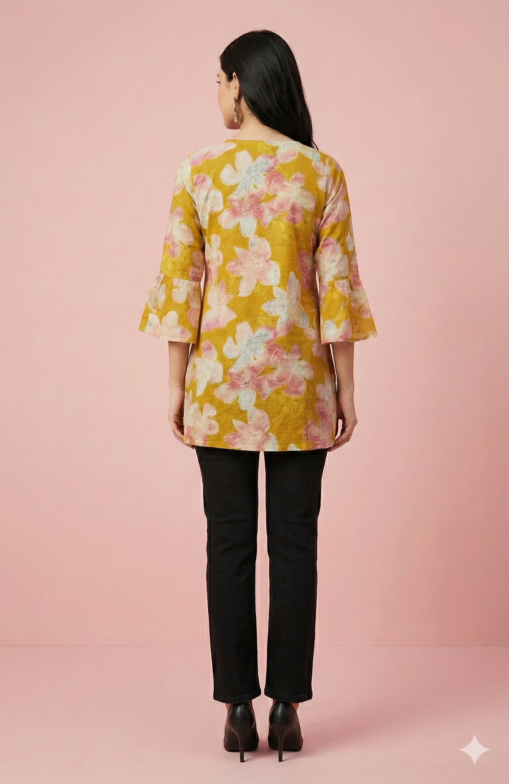 Green Floral Printed Rayon Short Straight Cut Top Designed for Effortless Everyday Style