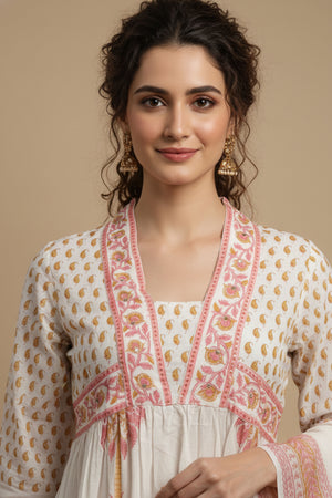 Breezy White Floral Printed Pure Cotton A-Line Suit Perfect for Festive Wear