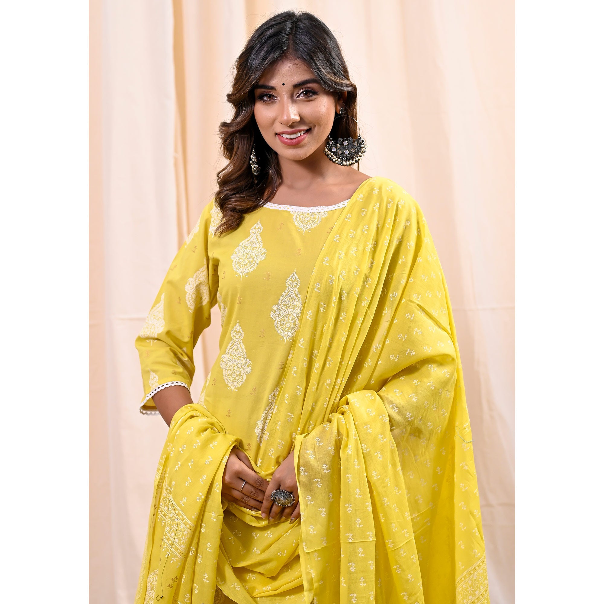 Yellow Printed Pure Cotton Salwar Suit - Image 5