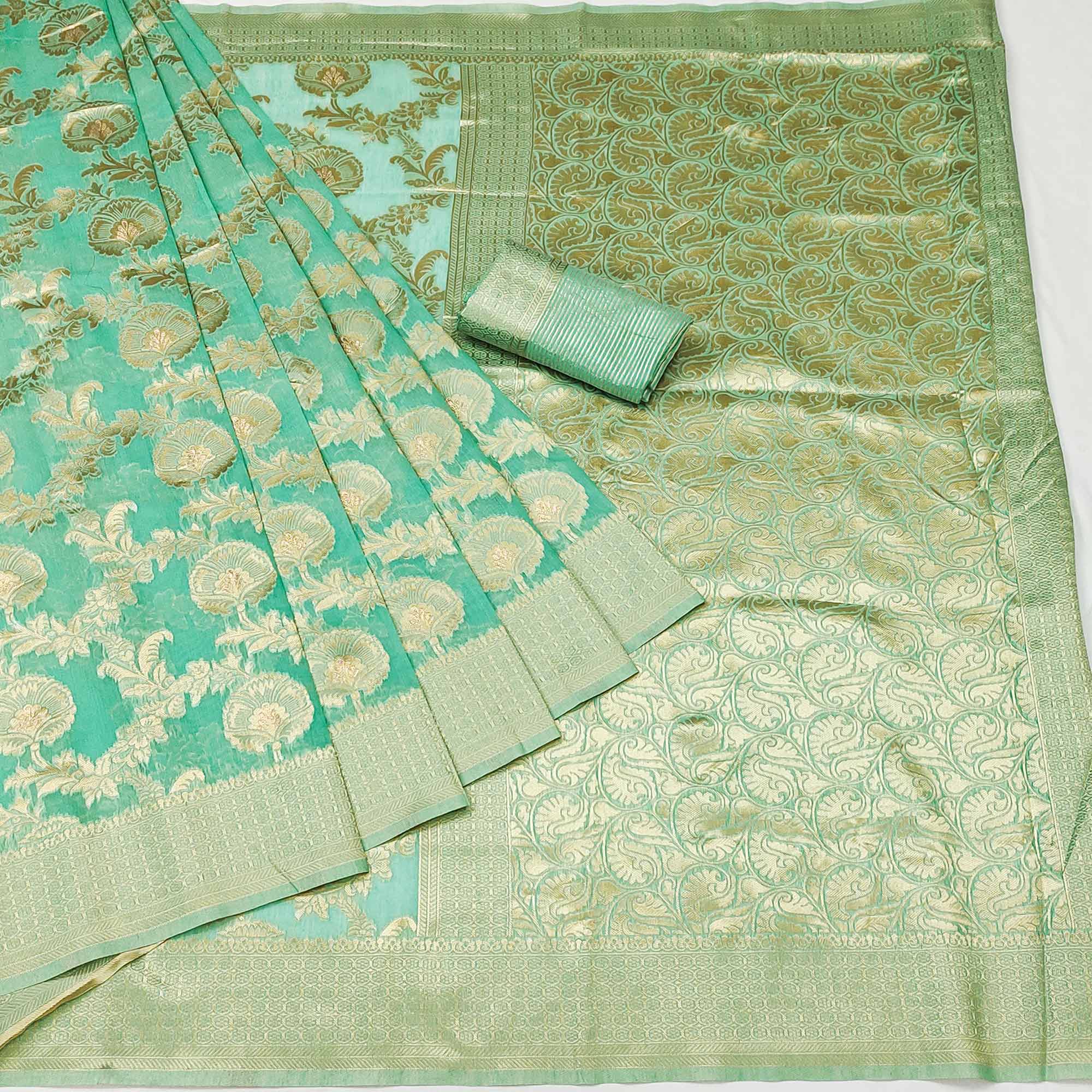 Rama Green Woven Jacquard Saree