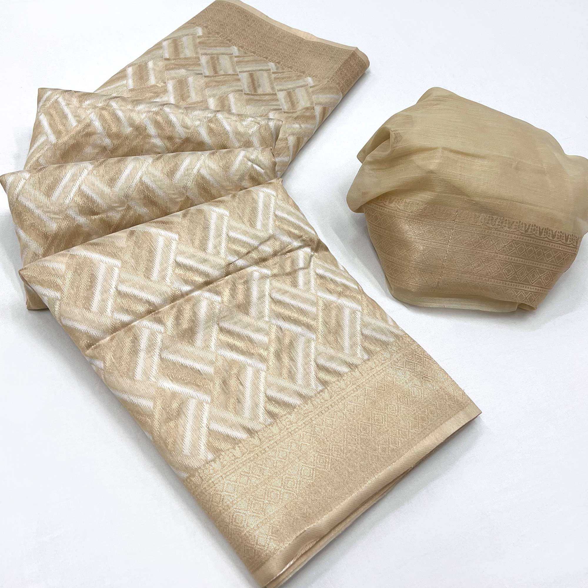 Chikoo Woven Linen Saree
