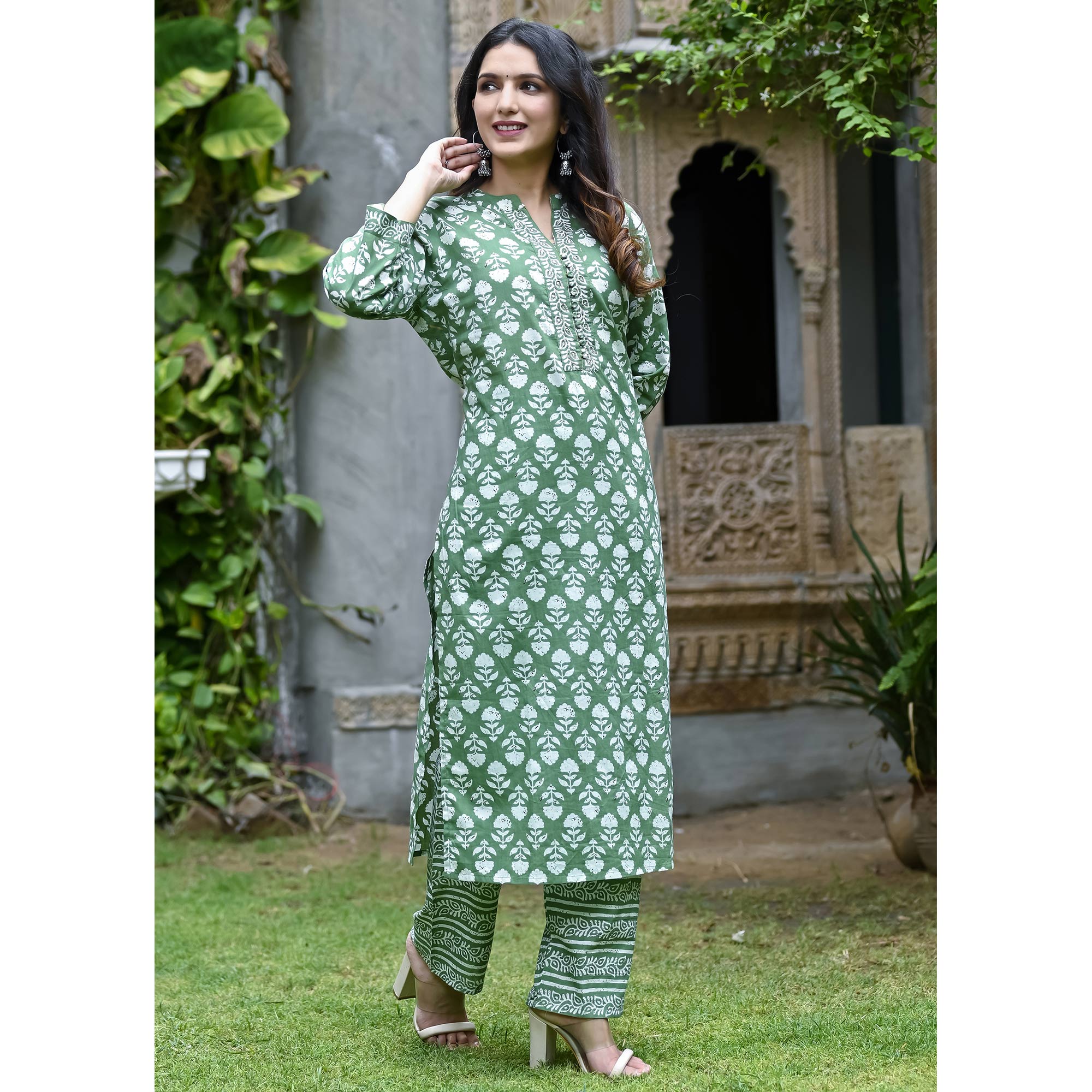 Green Floral Printed Pure Cotton Suit