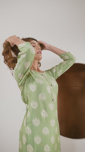 Green Floral Foil Printed Muslin Viscose Kurti