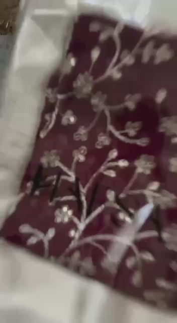 Peachmode Cream Viscose Georgette Sequins Saree - Video 2
