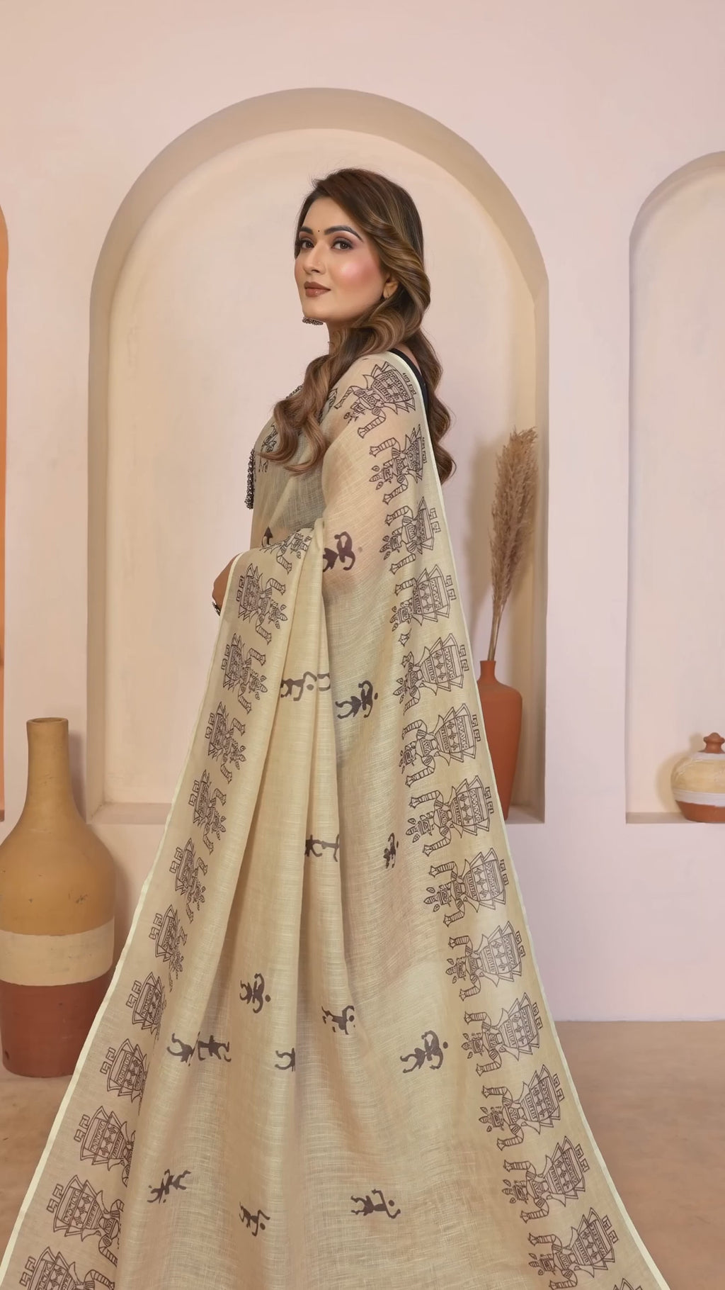 Peachmode Pink Soft Linen Cotton Printed Saree - Video 2
