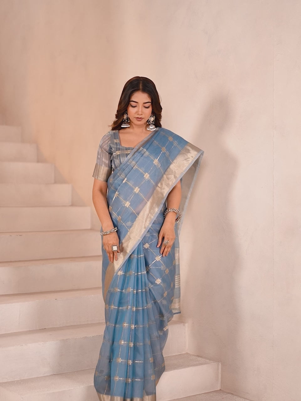Peachmode Blue Linen Cotton Silk Zari Saree - Video 2