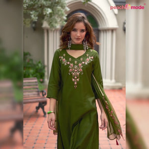 LILY-AFGHANI-14103