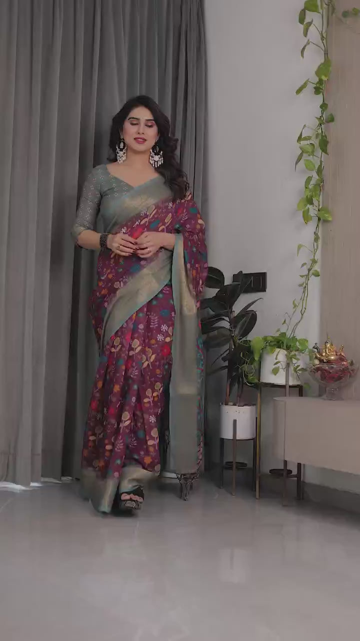 Peachmode Purple Handloom Linen Cotton Floral Print Saree - Video 4