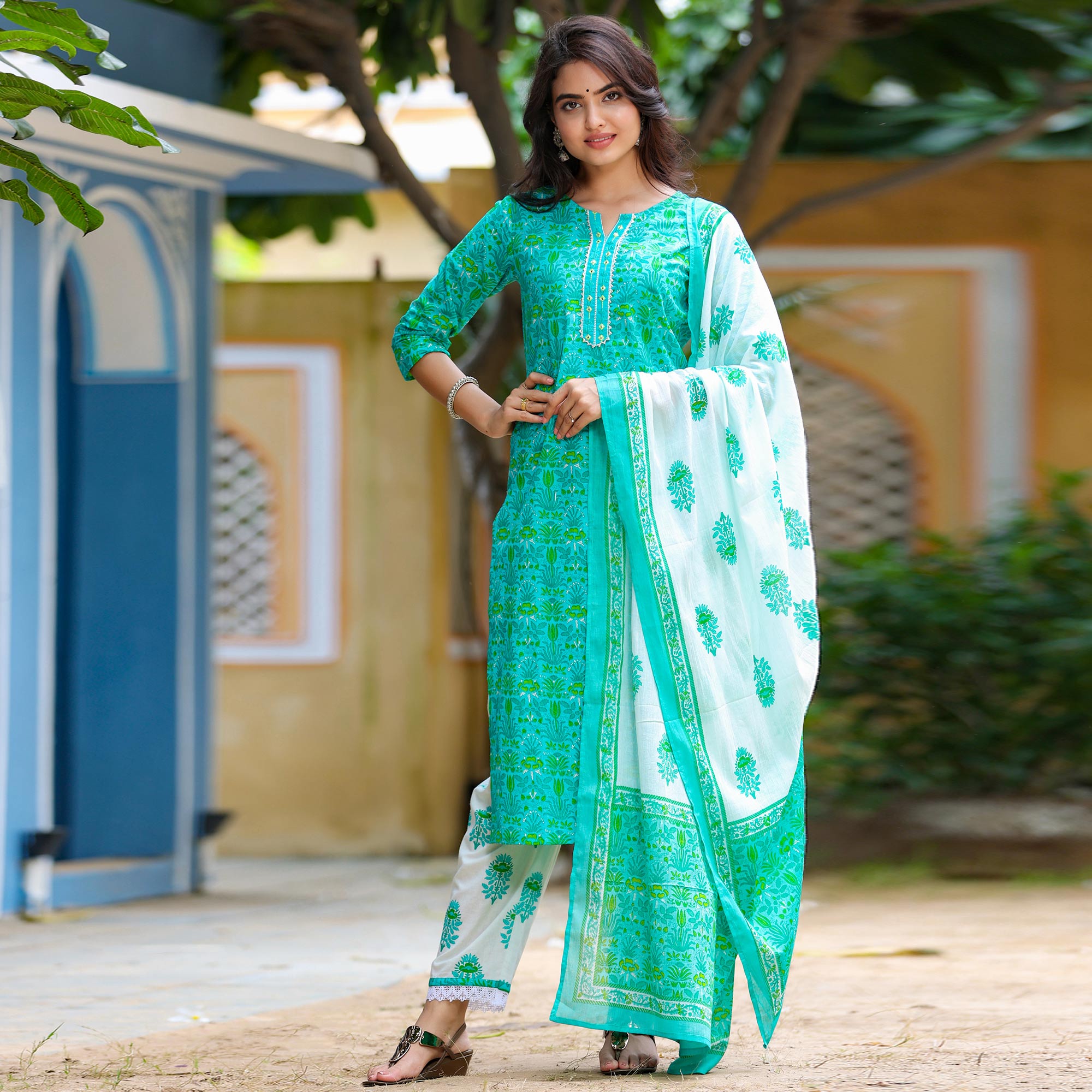 Green Floral Printed Pure Cotton Salwar Suit