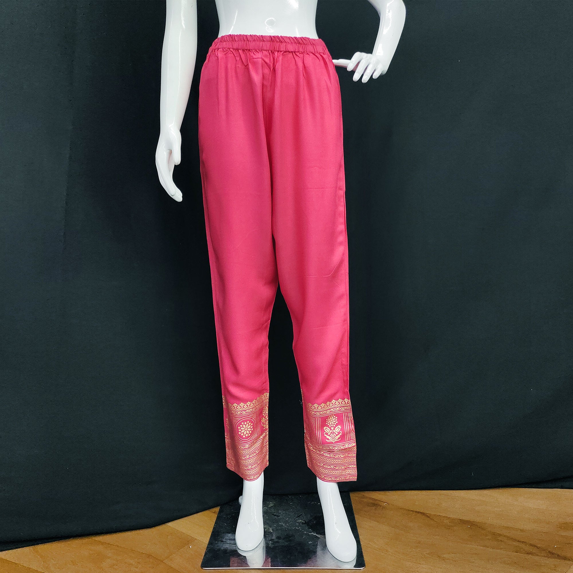 Gajri Pink Printed Rayon Pant