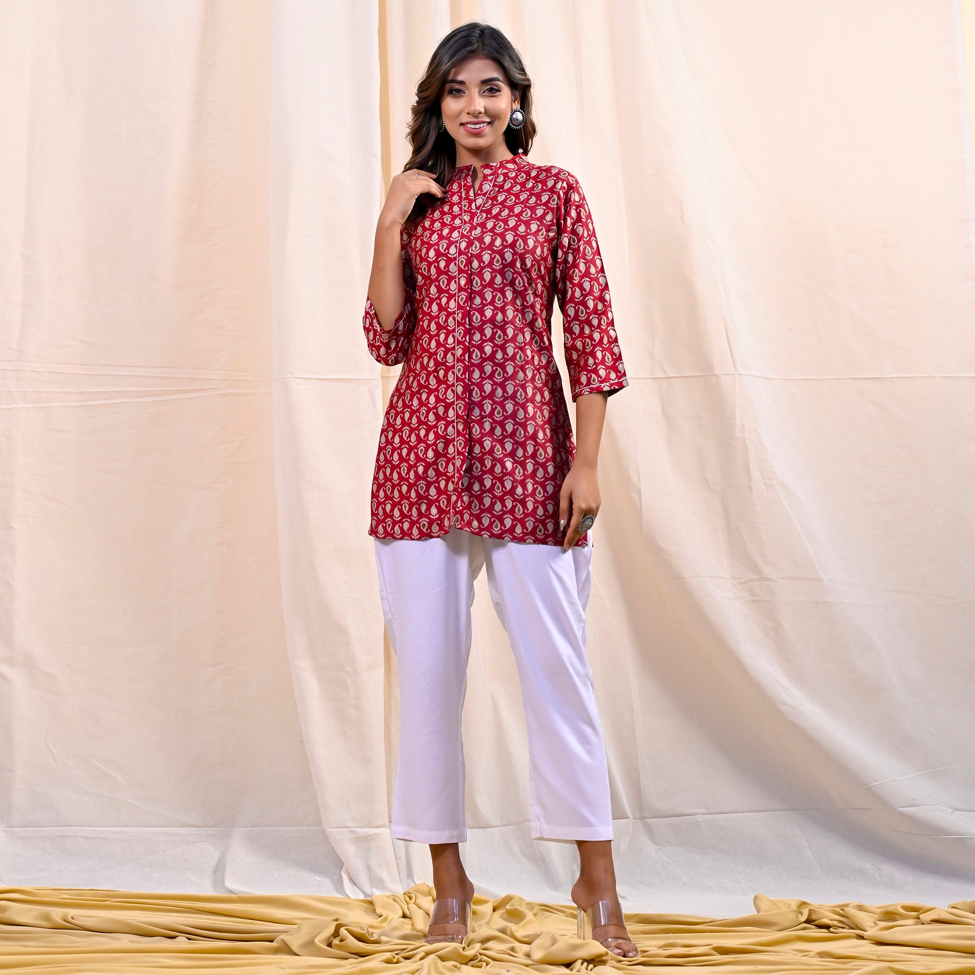 SVC-15352-RED