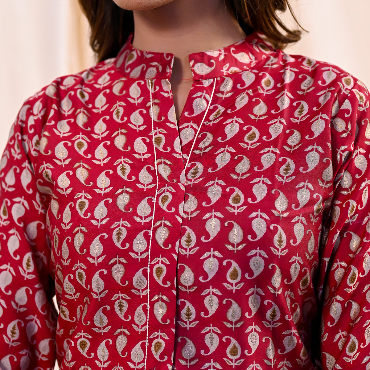 SVC-15352-RED
