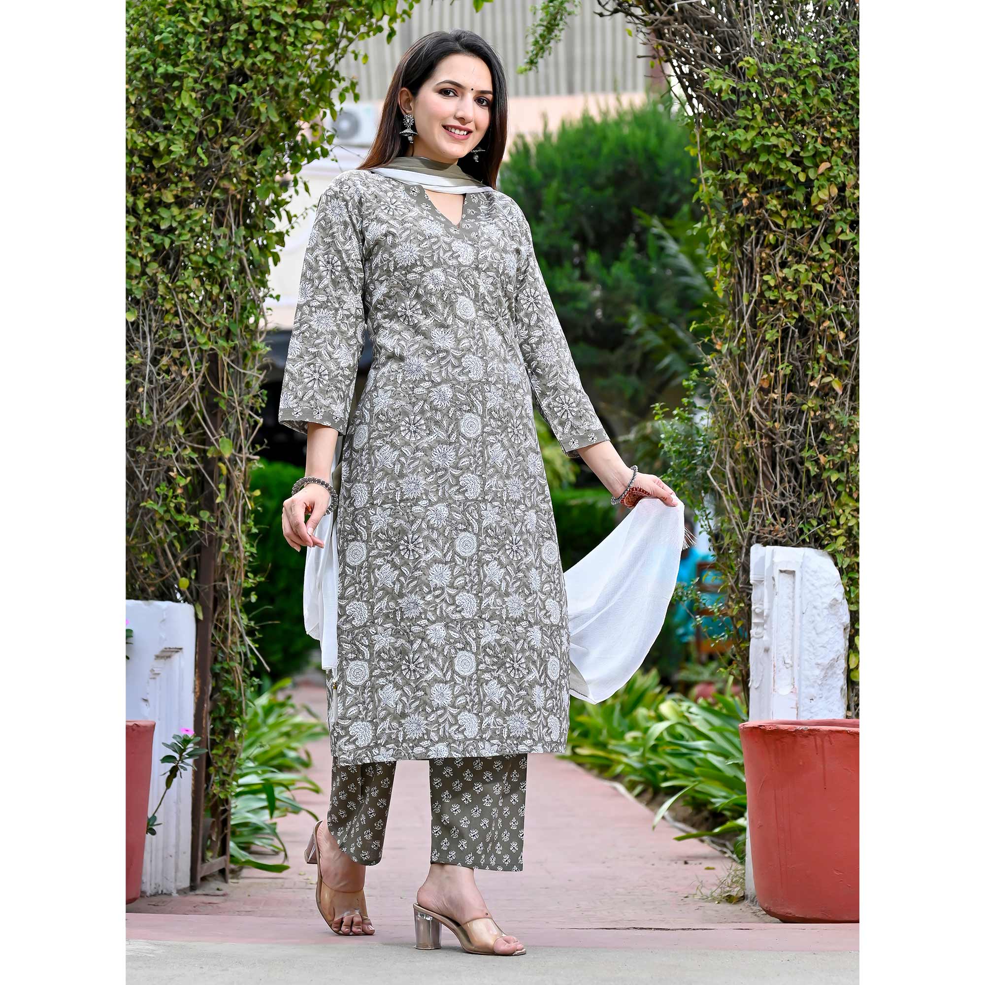 Grey Floral Printed Pure Cotton Salwar Suit