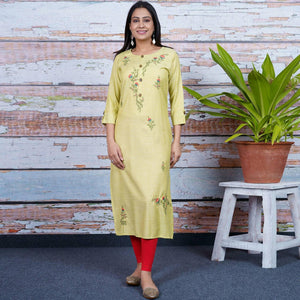 Aariya Designs - Light Green Colored Casual Wear Floral Embroidered Cotton Kurti - Peachmode