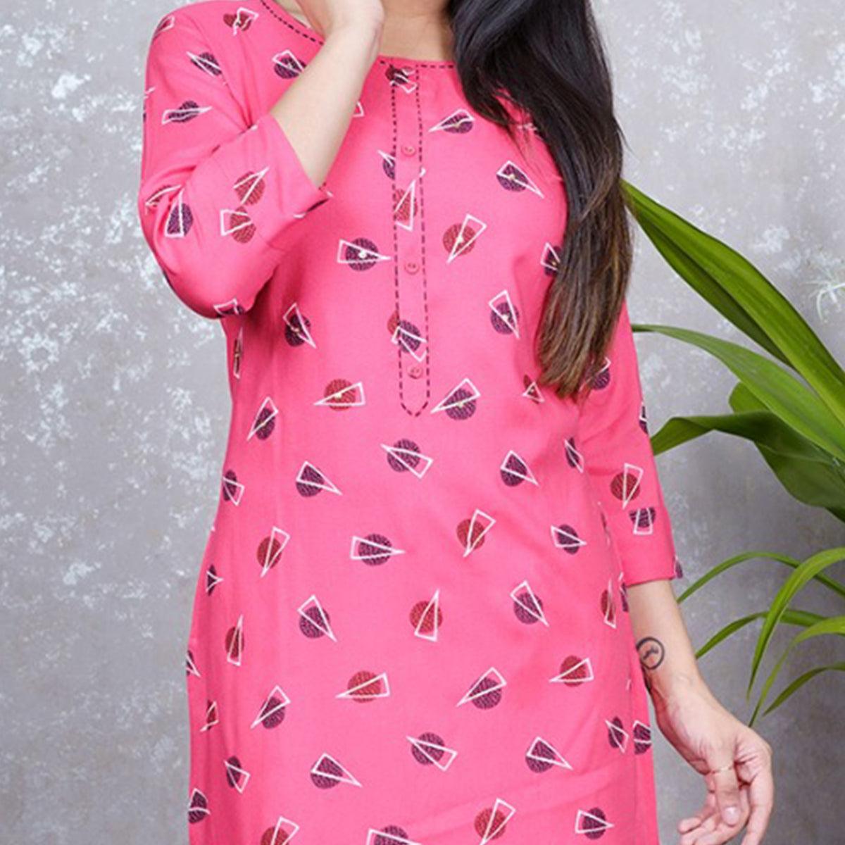 Aariya Designs - Pink Colored Casual Wear Geometric Printed Rayon Kurti - Peachmode