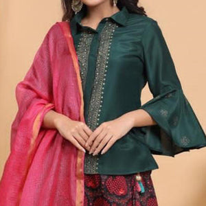 Aariya Designs - Pink Colored Festive Wear Tapetta Silk Lehenga - Peachmode