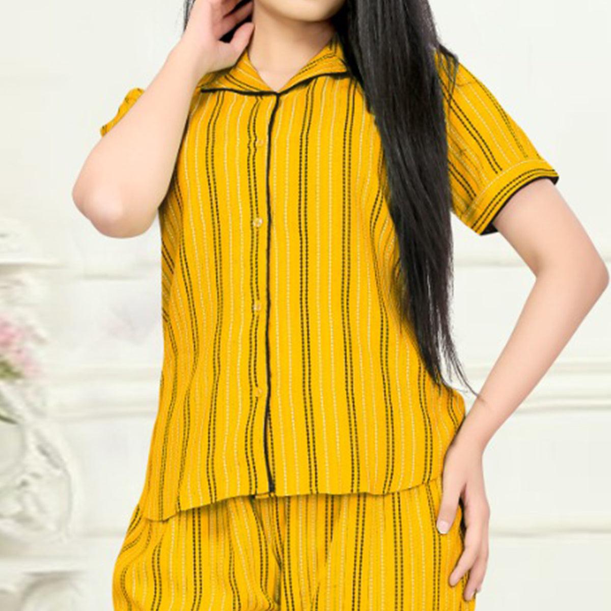 Adorning Yellow Colored Printed Cotton Rayon Night Suit - Peachmode