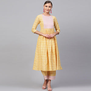 Alluring Yellow Colored Casual Printed Cotton Kurti - Peachmode