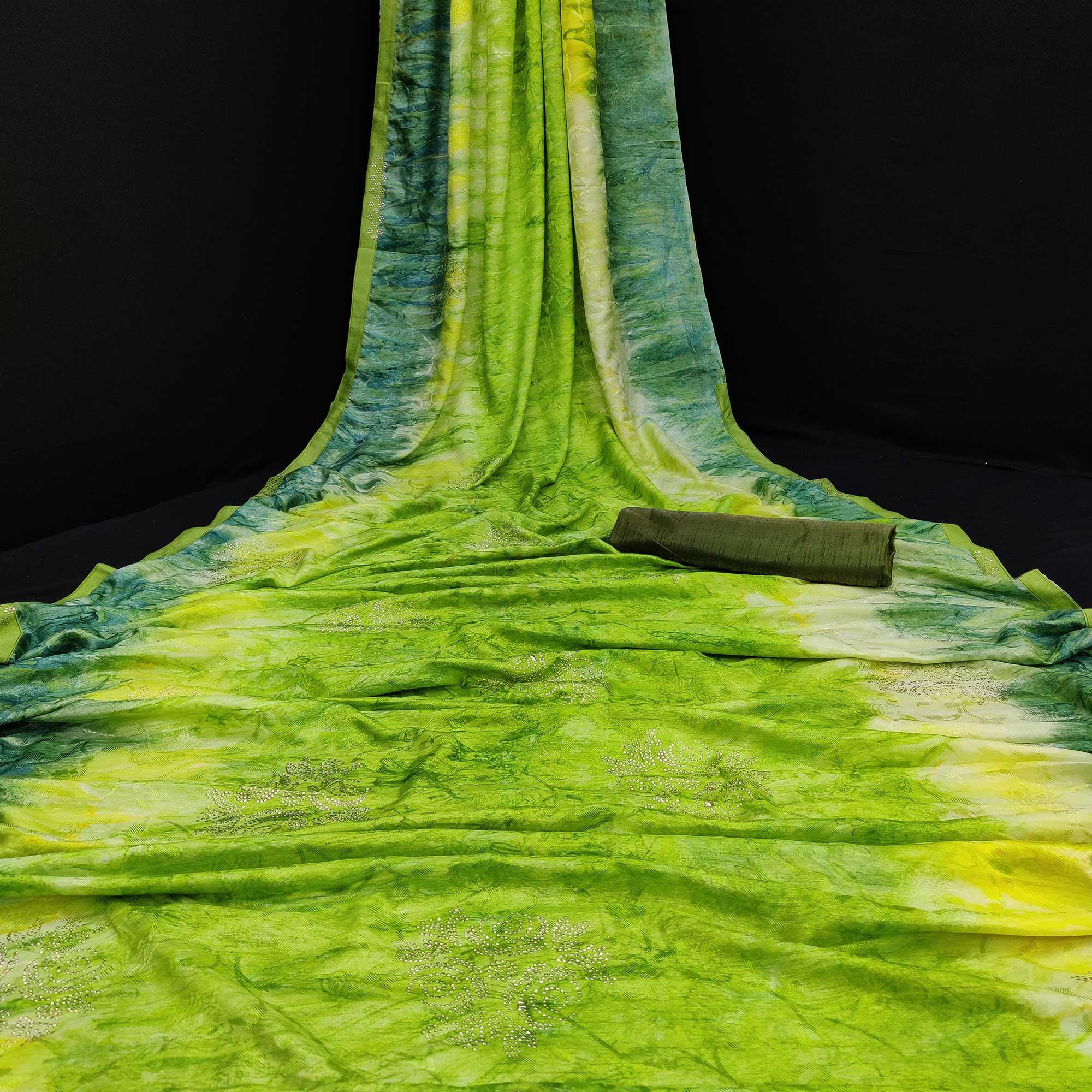 Arresting Mehdi Colored Embossed Floral Pattern Casual Wear Jacqaurd Dola Silk Saree - Peachmode