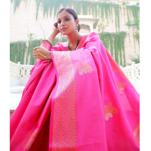 Beautiful Pink Colored Festive Wear Woven Fancy Silk Saree - Peachmode