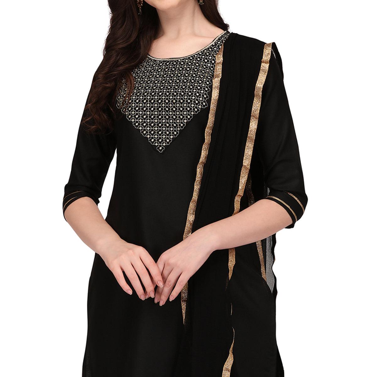 Black Embroidered Poly Cotton Kurti Pant Set With Dupatta - Peachmode