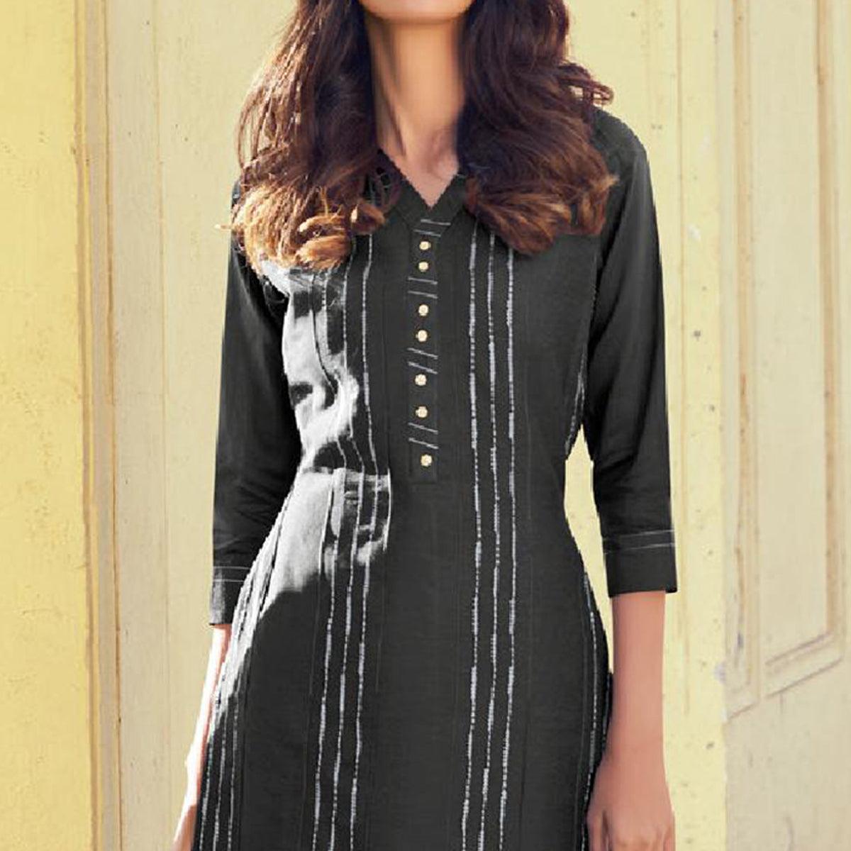 Black Embroidered Viscose Kurti Pant Set - Peachmode