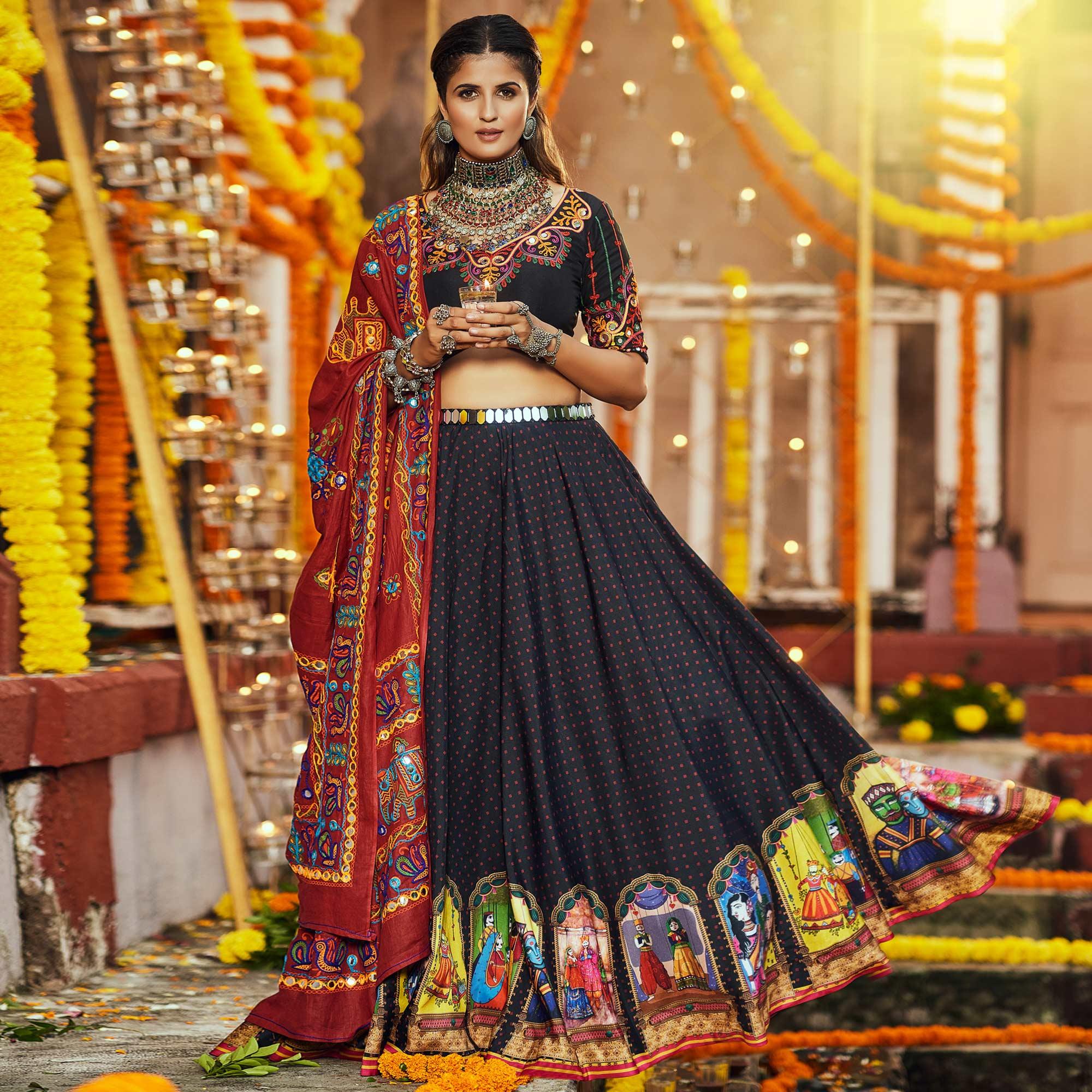 Black Printed Muslin Lehenga Choli - Peachmode