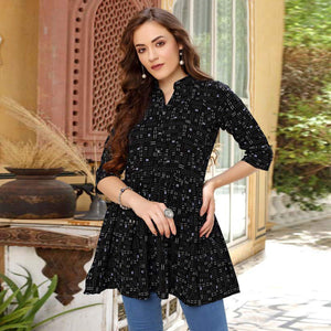 Black Printed Poly Cotton Top - Peachmode