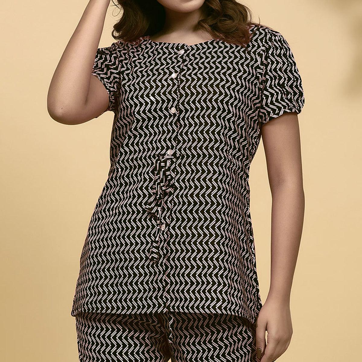 Black Printed Pure Cotton Night Suit - Peachmode