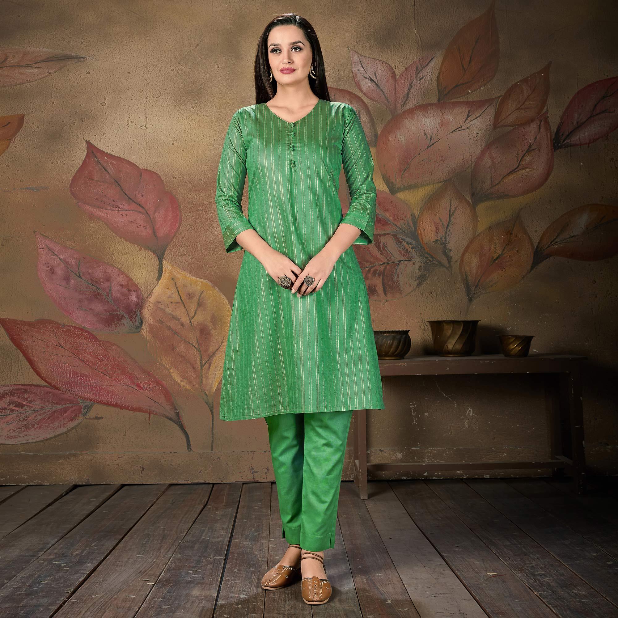 Blissful Green Colored Casual Wear Printed Cotton Kurti - Peachmode