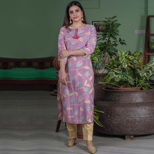 Blissful Light Purple Colored Casual Wear Printed Cotton Silk Kurti - Peachmode