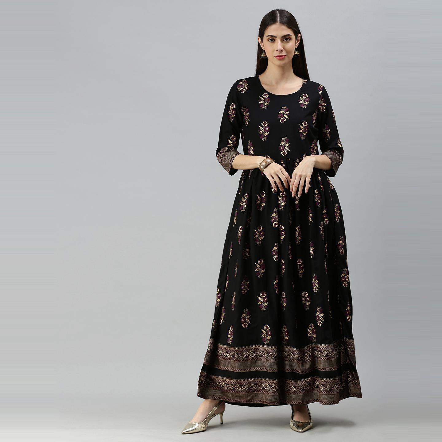 Blissta Women's Casual Wear Black floral Printed Straight Rayon Kurti - Peachmode