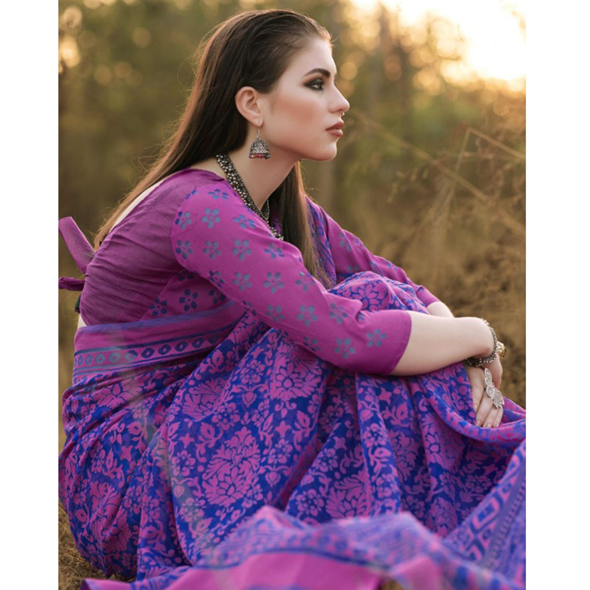 Blooming Pink & Blue Colored Casual Wear Printed Brasso Saree - Peachmode