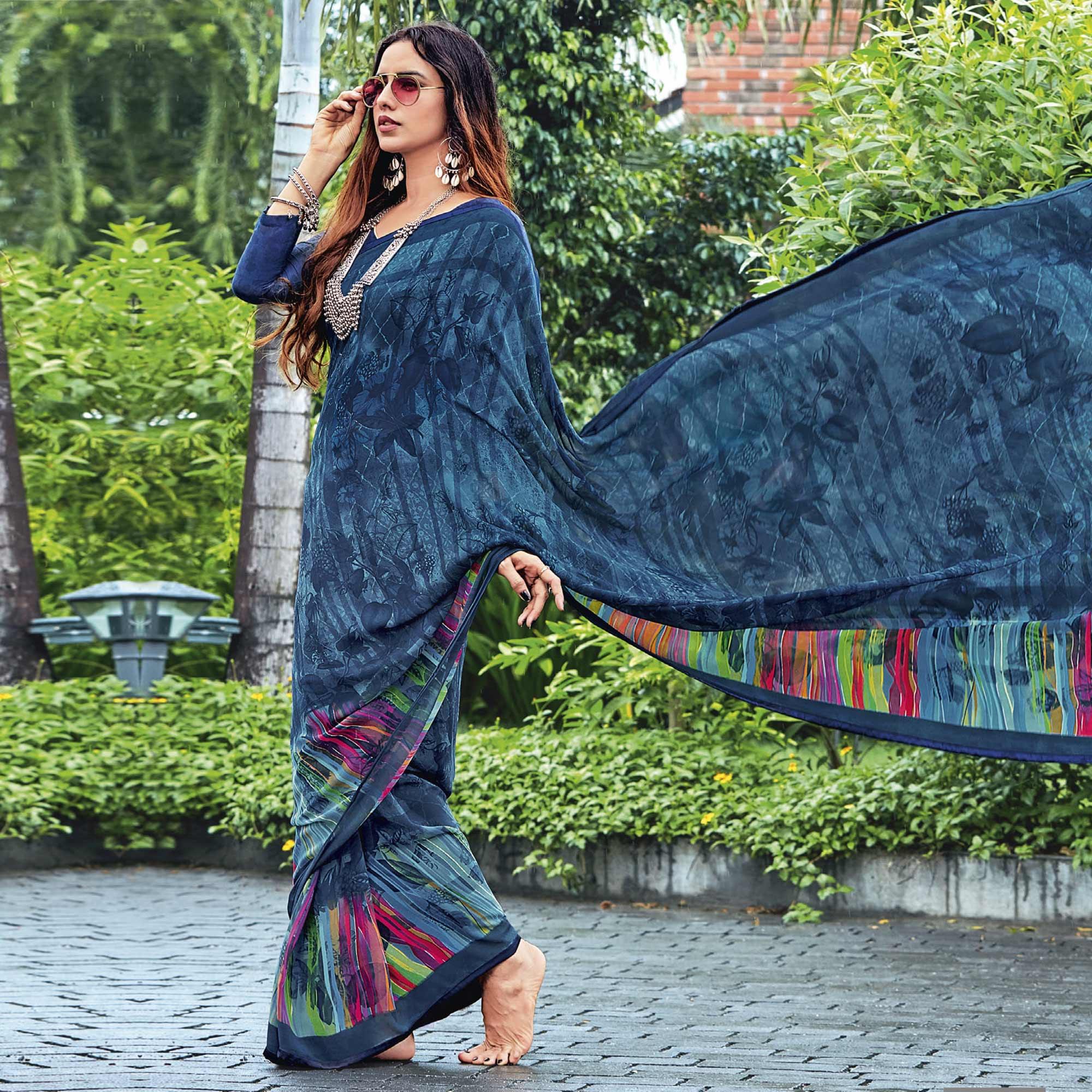 Blue Casual Wear Floral Printed Georgette Saree - Peachmode