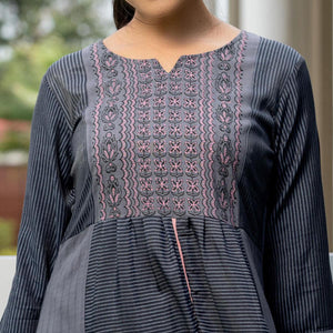 Blue Casual Wear Printed Cotton Top - Peachmode