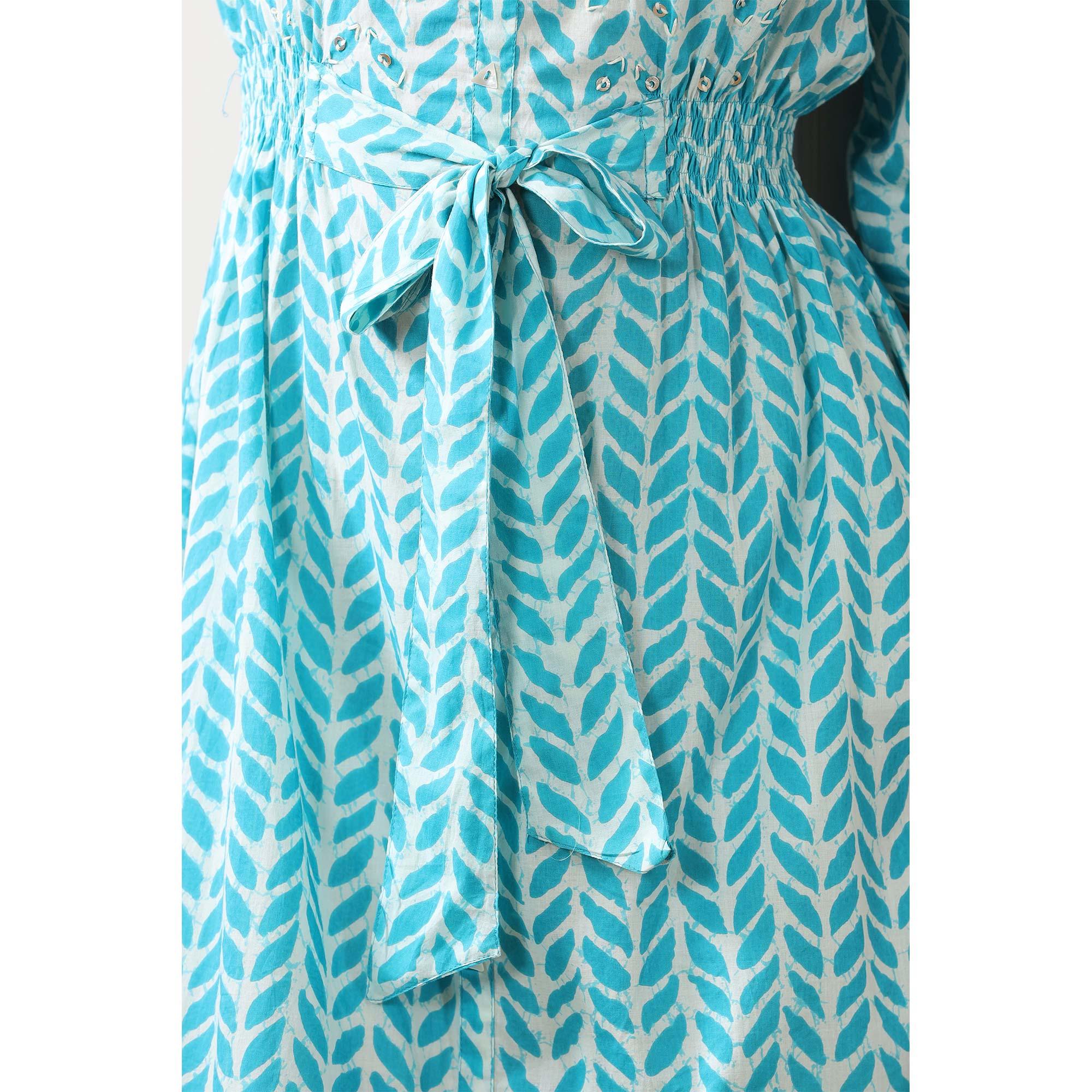 Blue Floral Printed Pure Cotton Dress - Peachmode