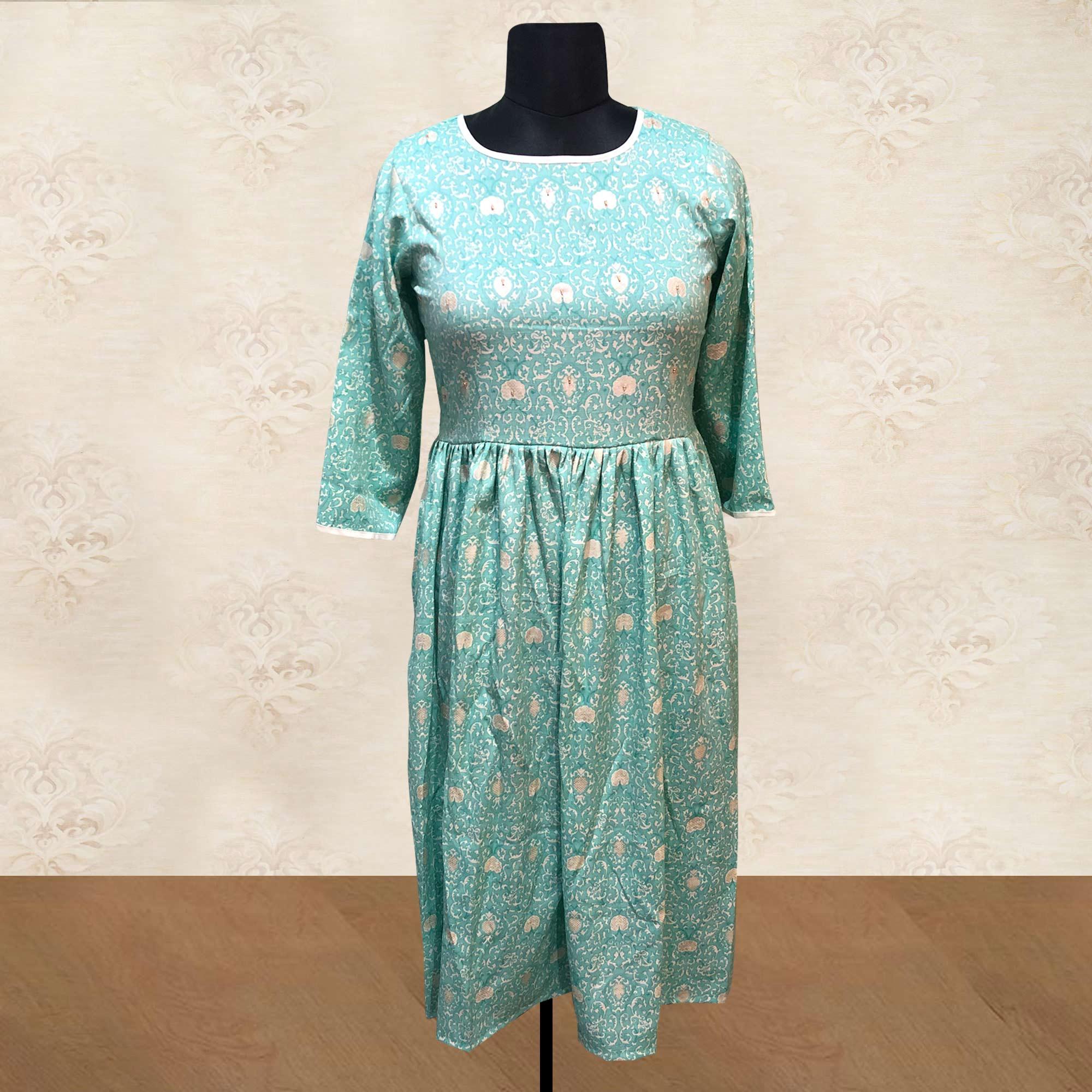 Blue Hand Embellished Printed Pure Cotton Kurti - Peachmode