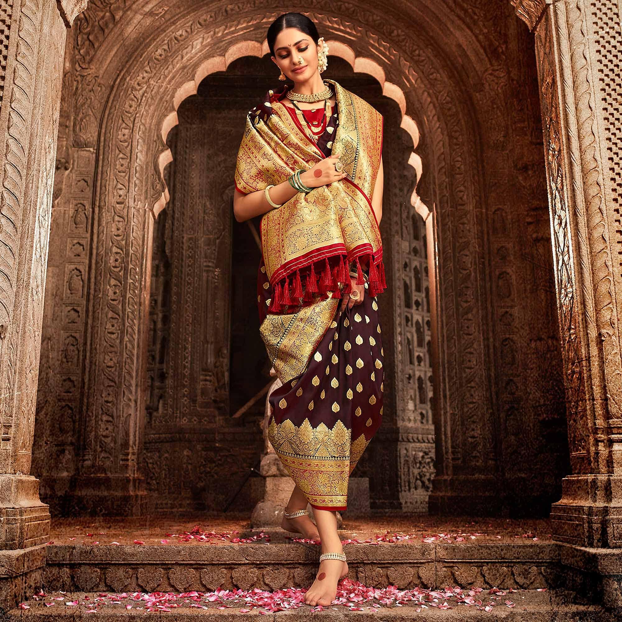 Brown Festive Wear Woven Banarasi Silk Saree With Zari Border Pallu - Peachmode