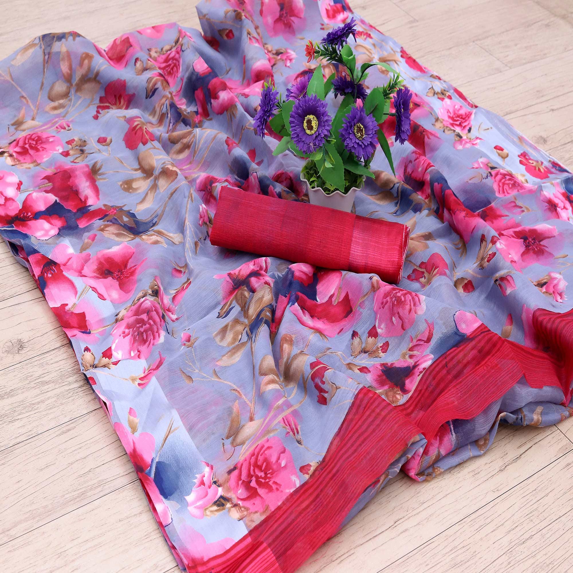 Charming Lavendar Colored Casual Wear Floral Printed Cotton Blend Saree - Peachmode